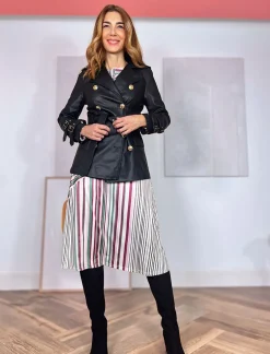 Blazer cool botones ÚLTIMA M-L