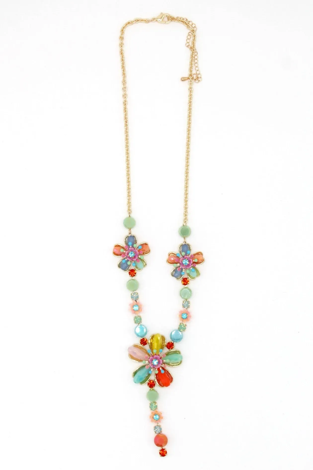 Collar artesanía floral