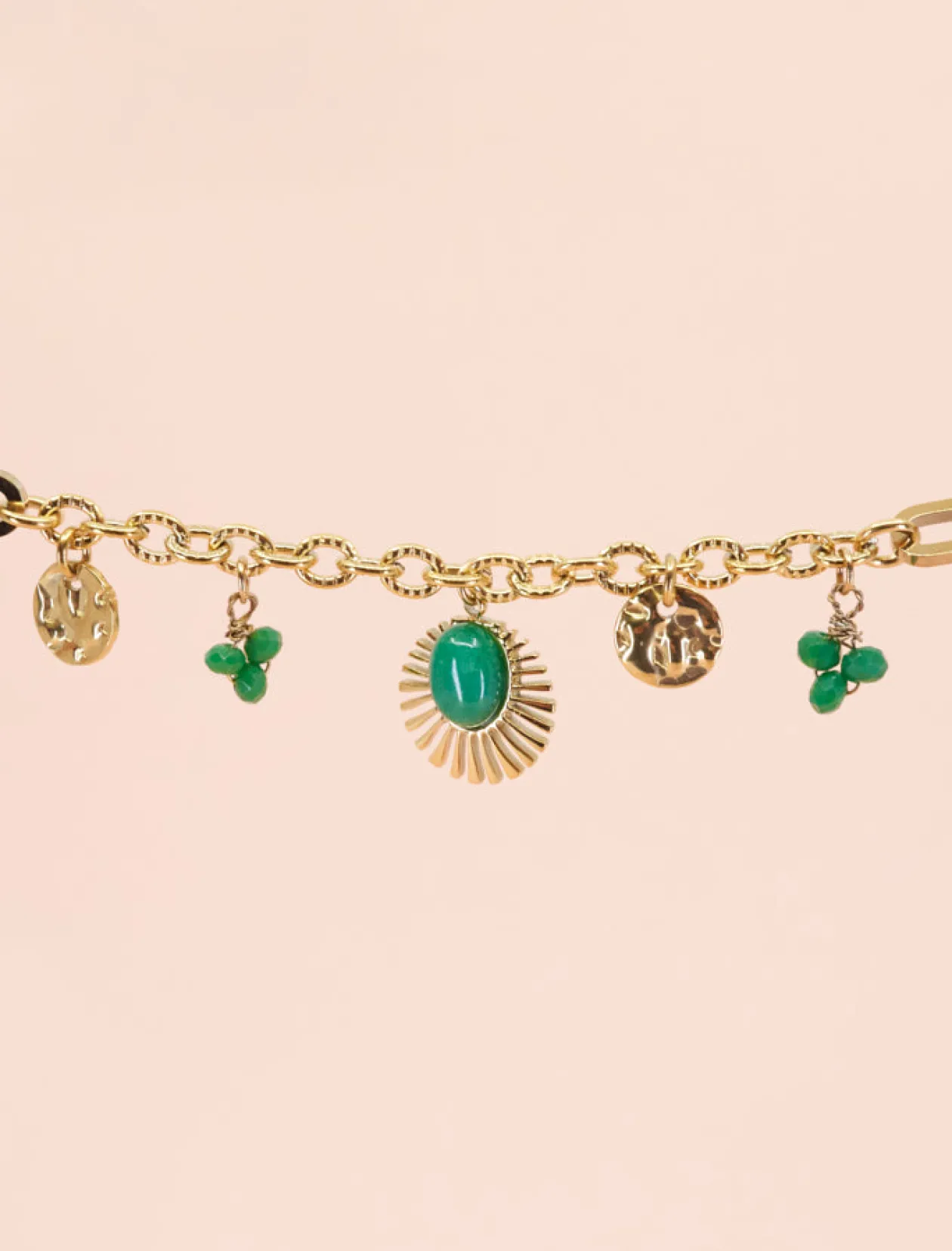 COLLAR BOHO VERDE
