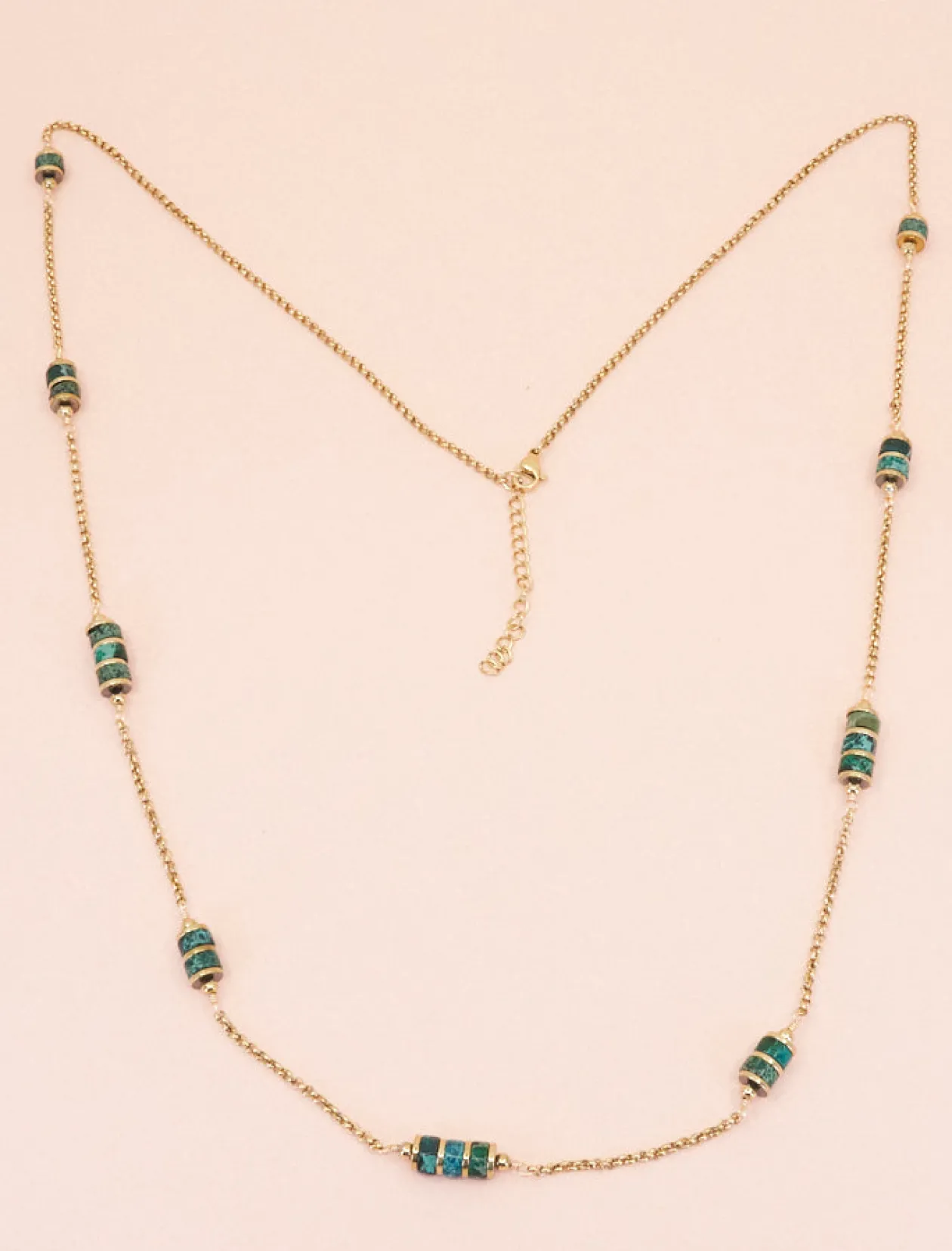 COLLAR BONITO CHARLOTTE VERDE
