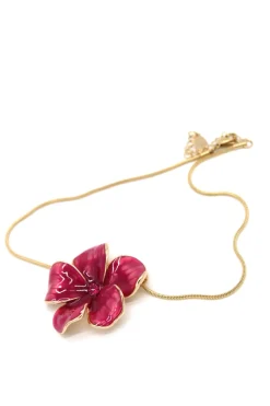 Collar flor fresa