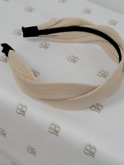 DIADEMA LADY CREMA