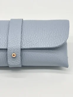 Funda de gafas de piel celeste