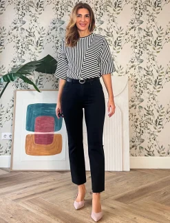 Jeans flare bonito negro