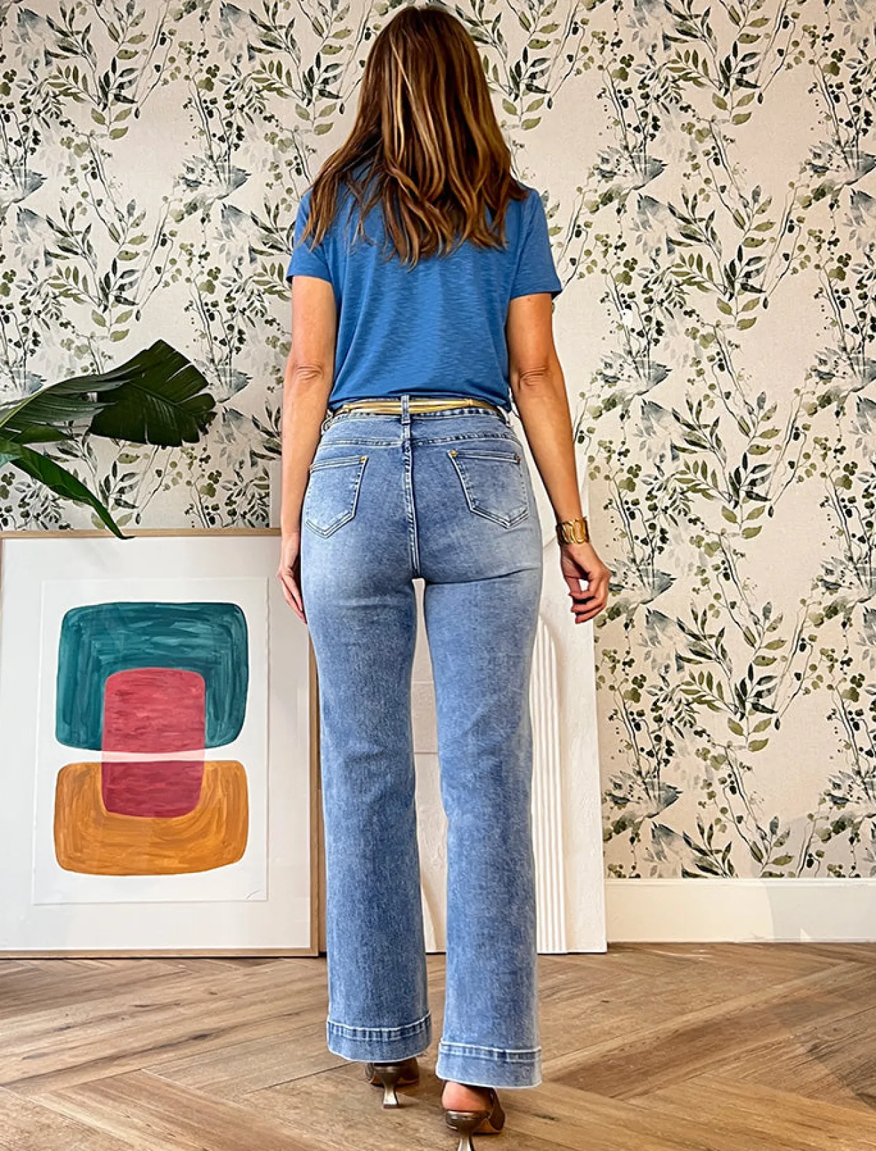 Jeans más bolsillos claro