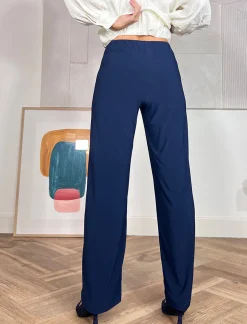 Pantalón Soft Favorecedor Marino – Comodidad y Estilo